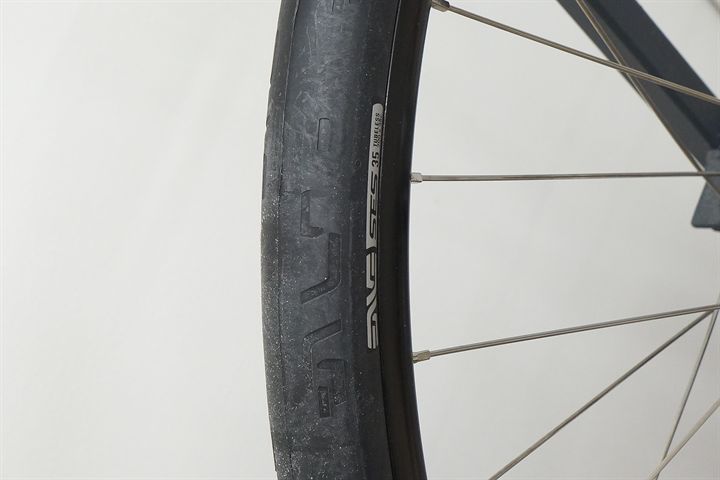 Enve SES Tubeless Bike Tire 33 mm