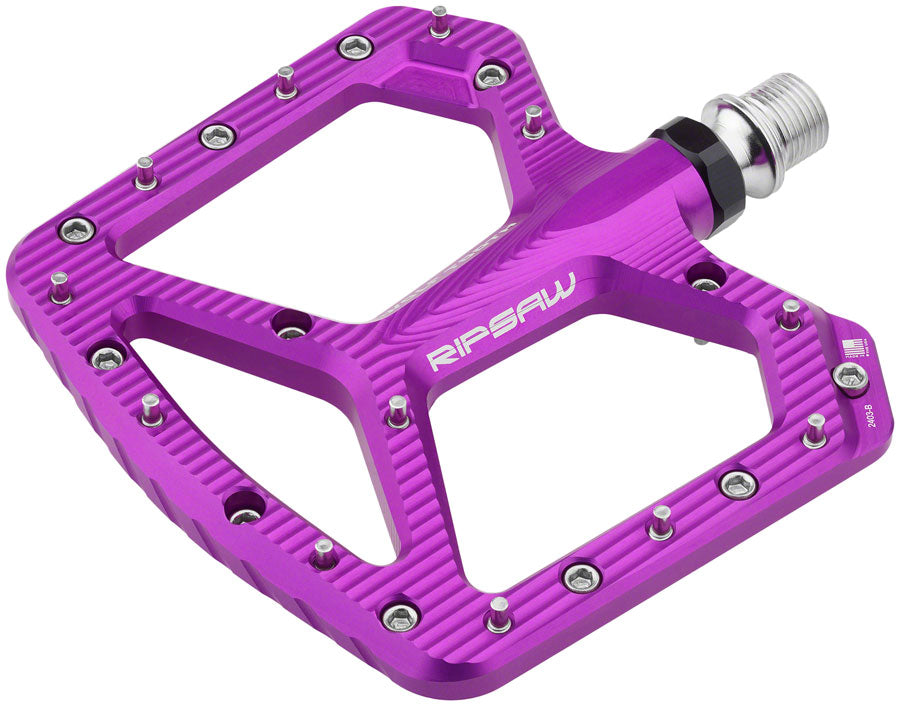 Wolf Tooth Ripsaw Aluminum Pedals - Platform Aluminum 9/16 Black Orange