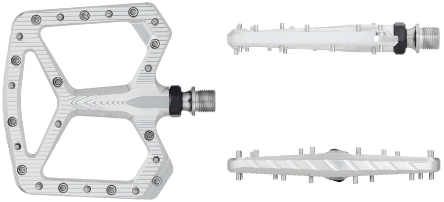 Wolf Tooth Ripsaw Aluminum Pedals - Platform Aluminum 9/16 Black Orange
